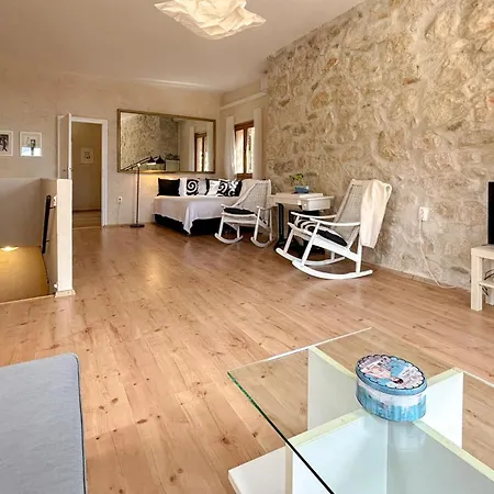 Ferienhaus Amazing In With Wifi Lopar