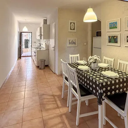 Ferienhaus Amazing In With Wifi Lopar